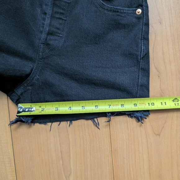 Levi's Ribcage Short - Picture 10 of 13